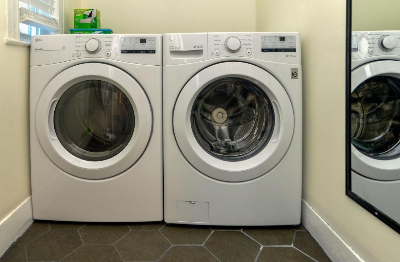 Stoneham Modern Two Bedroom Condo - Boston מראה חיצוני תמונה