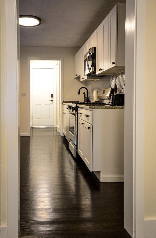 Stoneham Modern Two Bedroom Condo - Boston מראה חיצוני תמונה